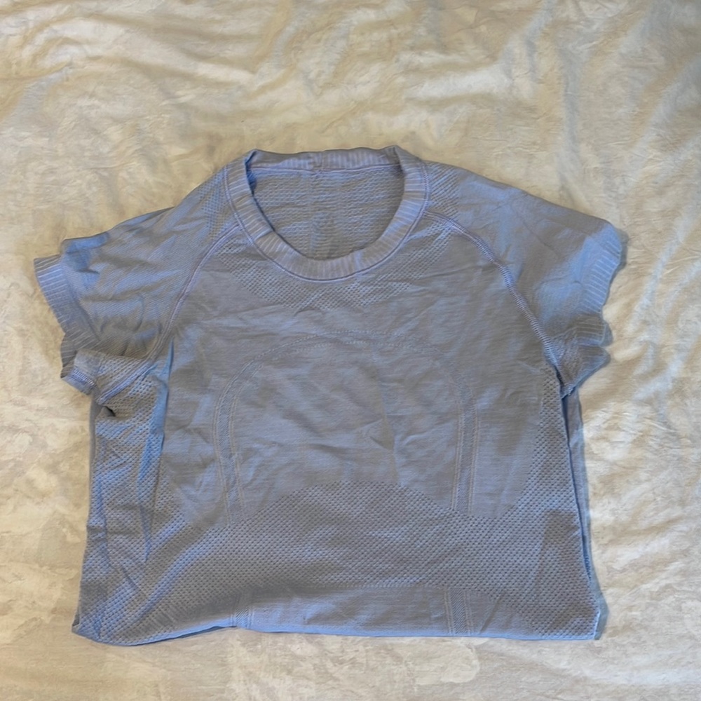 Lululemon swiftly tech shirt!